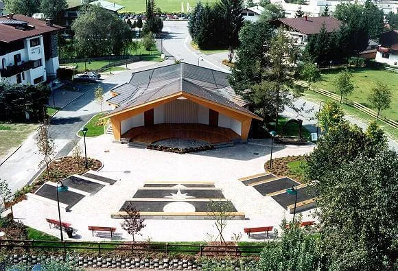1998pavillon.jpg